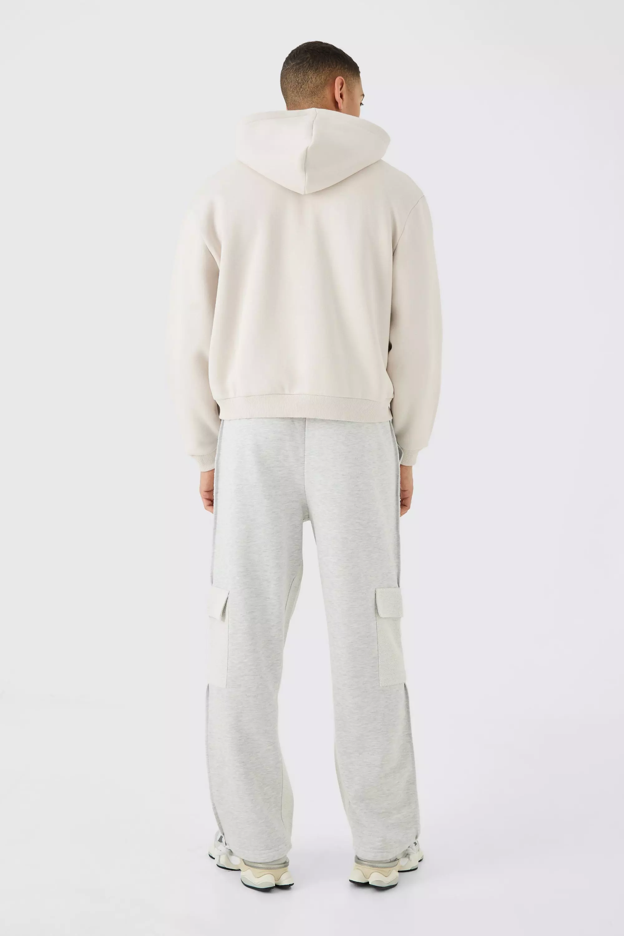 Relaxed Reverse Loopback Cargo Jogger boohooMAN IE